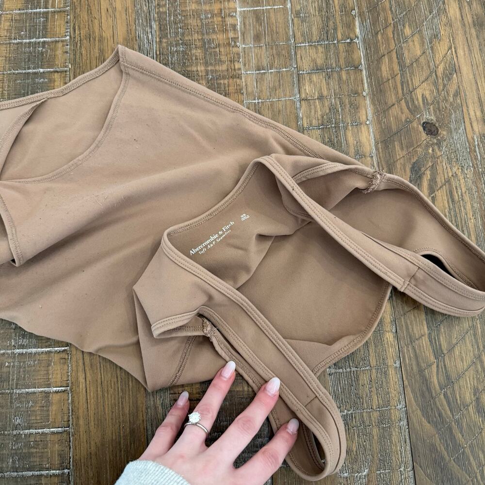 Abercrombie tan bodysuit seamless - Picture 8 of 8
